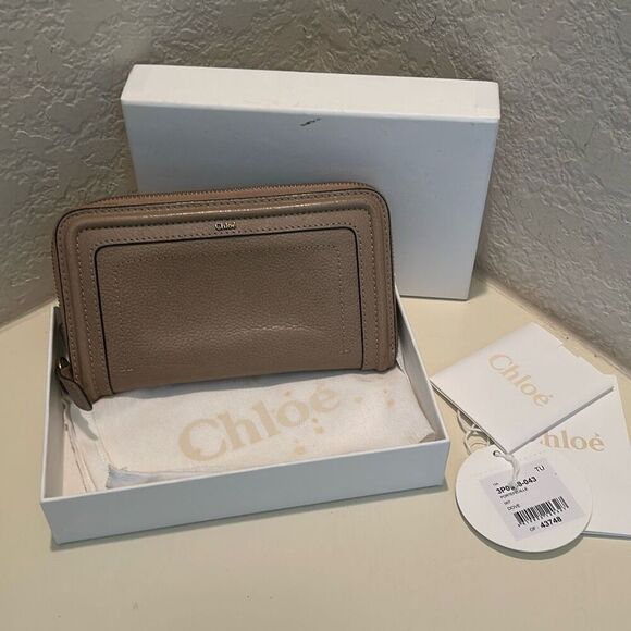 Chloe Paraty Zip Around Long Wallet Dove Taupe Leather Minimalist Quiet Luxury - Picture 1 of 16